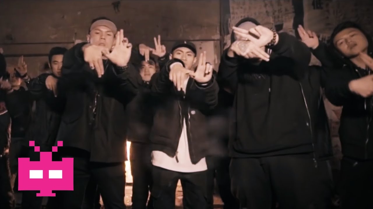 不知道这些你就OUT了！嘻哈手势百科全书带你感受hiphop文化