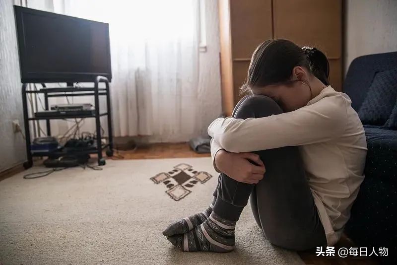 中国版“姐姐”来了，毛球自述儿时被性侵经历