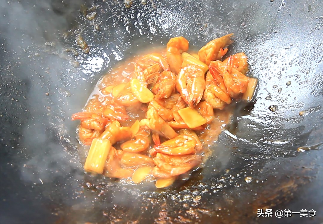 油燜大蝦的做法家常,油燜大蝦的做法家常做法