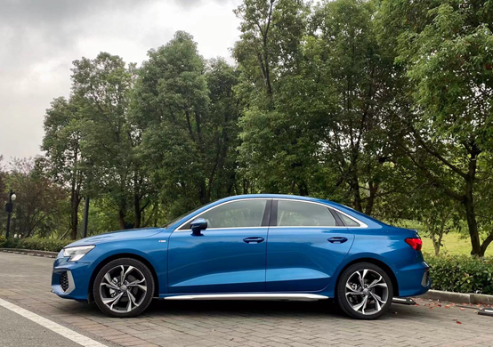 试驾：动力与老款相同，全新奥迪A3是否“换汤不换药”？