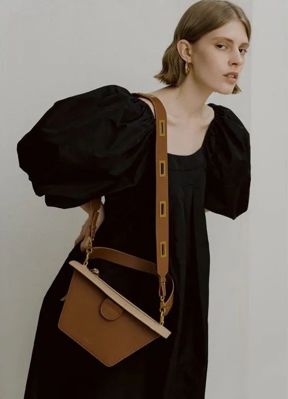 这些连钟楚曦 陈钰琪 宋妍霏都爱不释手的小众包，也太好看了吧