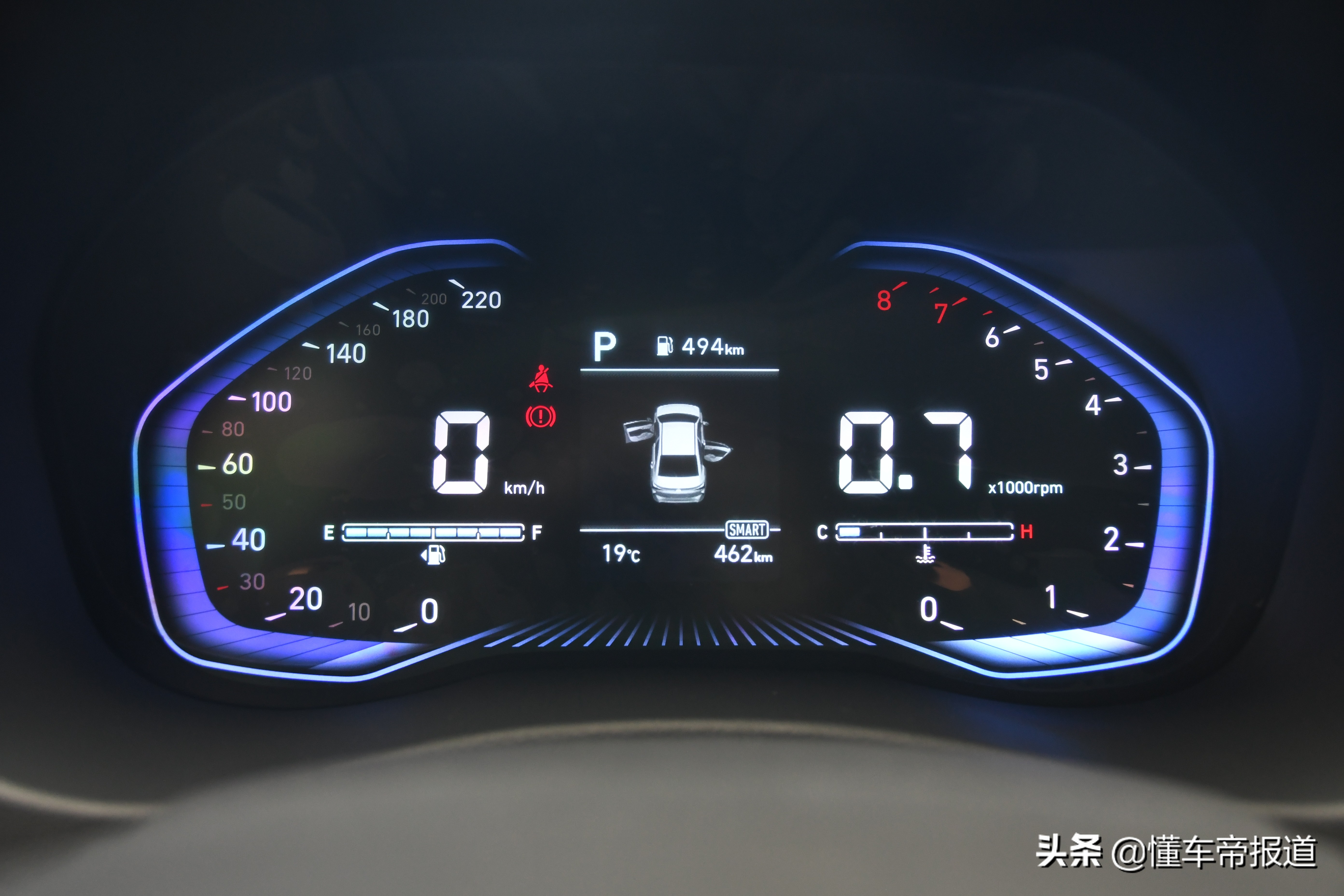 小型车也可以很犀利，试驾北京现代新款悦纳
