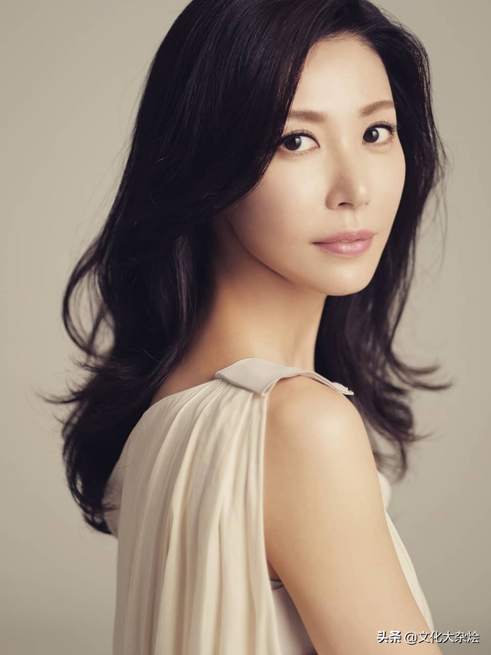 从选美小姐到伦理片女神，差点沦为“阶下囚”的成贤娥怎么回事？