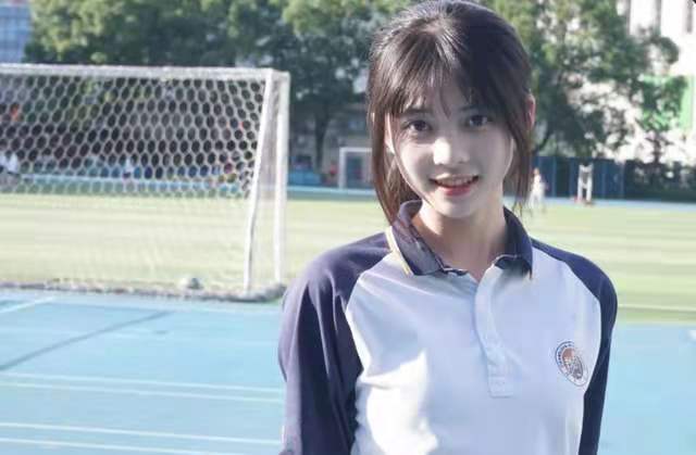 21年高考分数线预估出炉，降分已成定局，优等生却高兴不起来