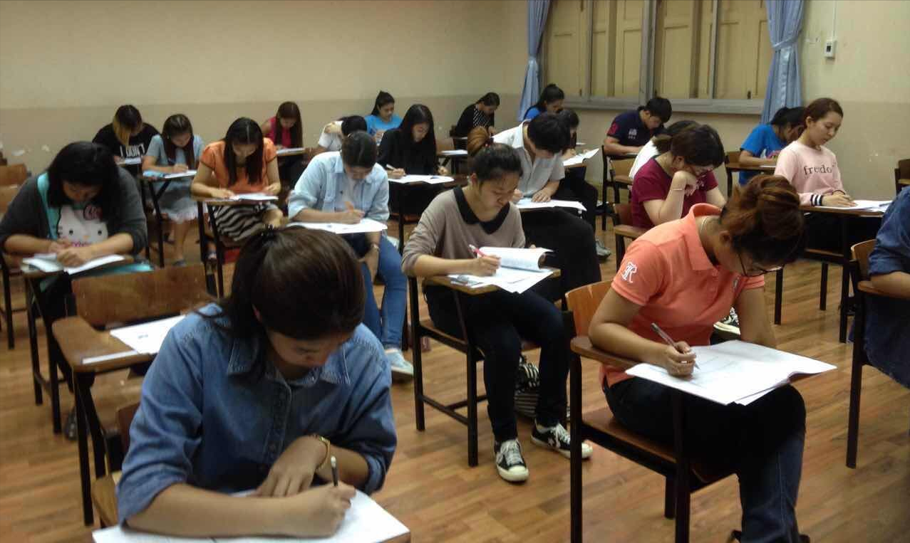 社会考生参加高考，难不难？