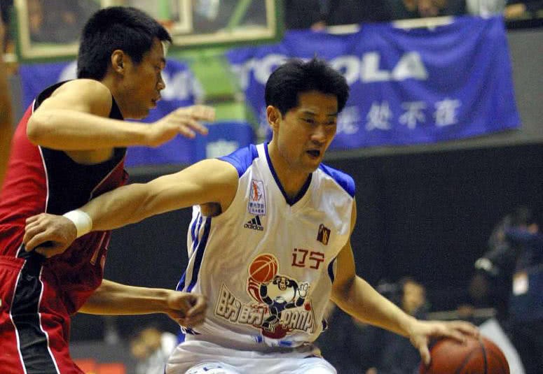 辽宁队传奇后卫——李晓勇