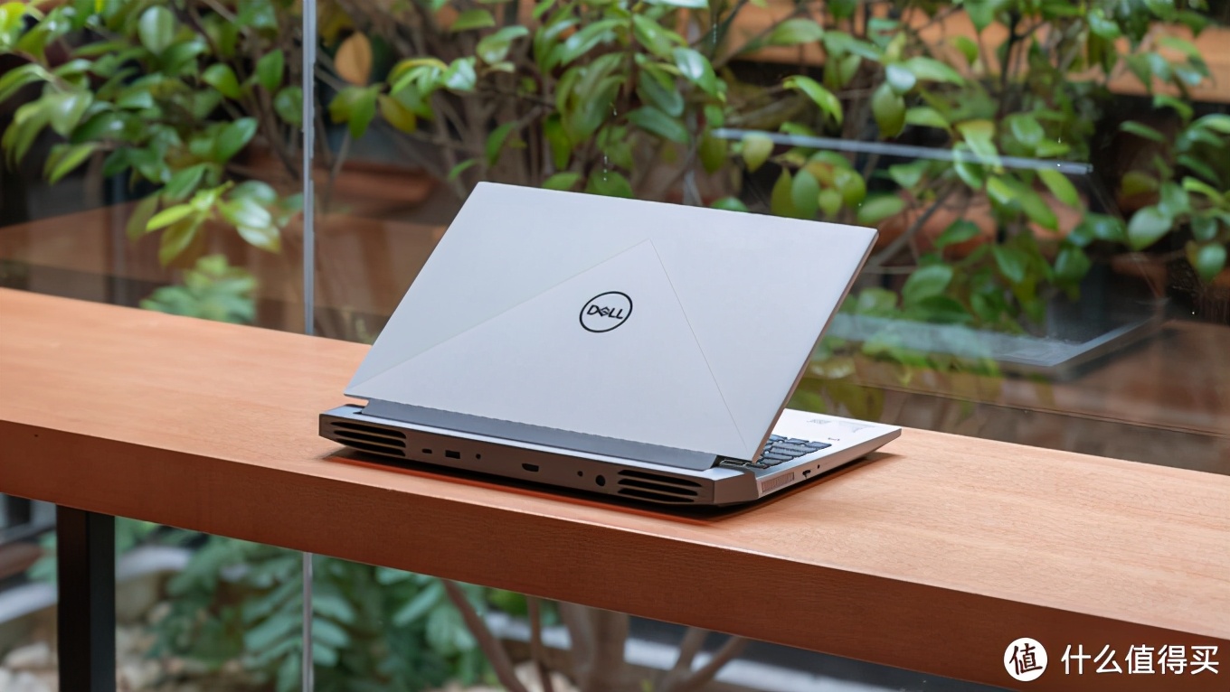 七千不到就能入手 RTX 3060，DELL 游匣 G15 锐龙版的性价比从何而来？