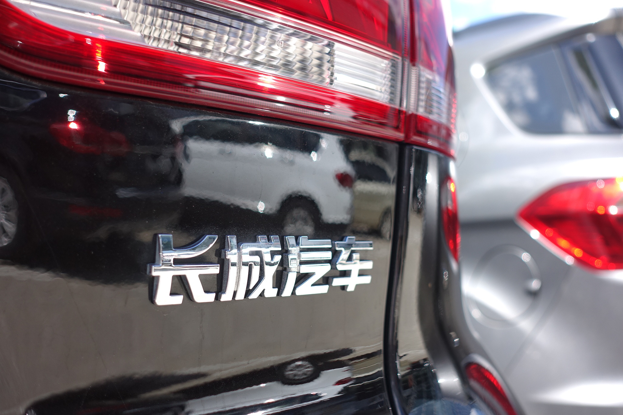揭秘中国汽车行业唯一女总裁发迹史