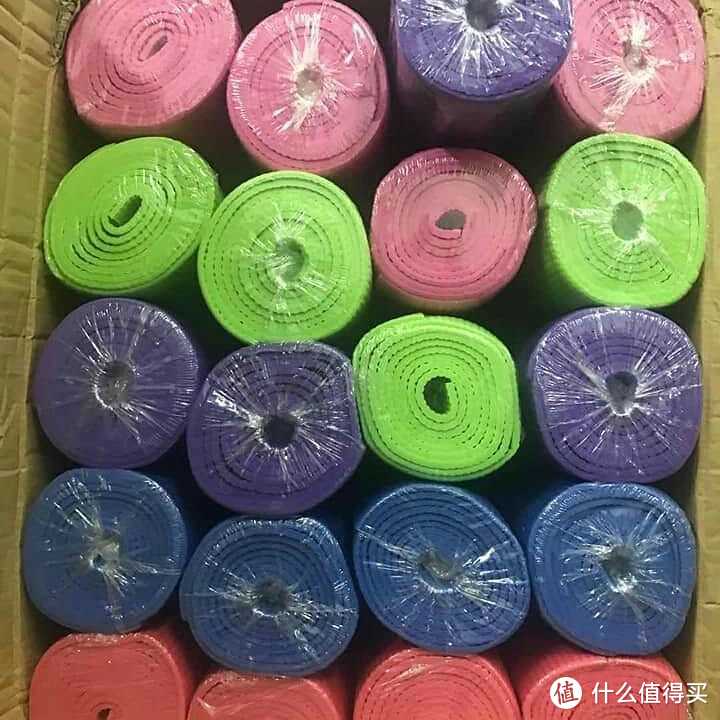 各式各樣的瑜伽墊，到底該怎么選？揭曉各式瑜伽墊的小奧秘