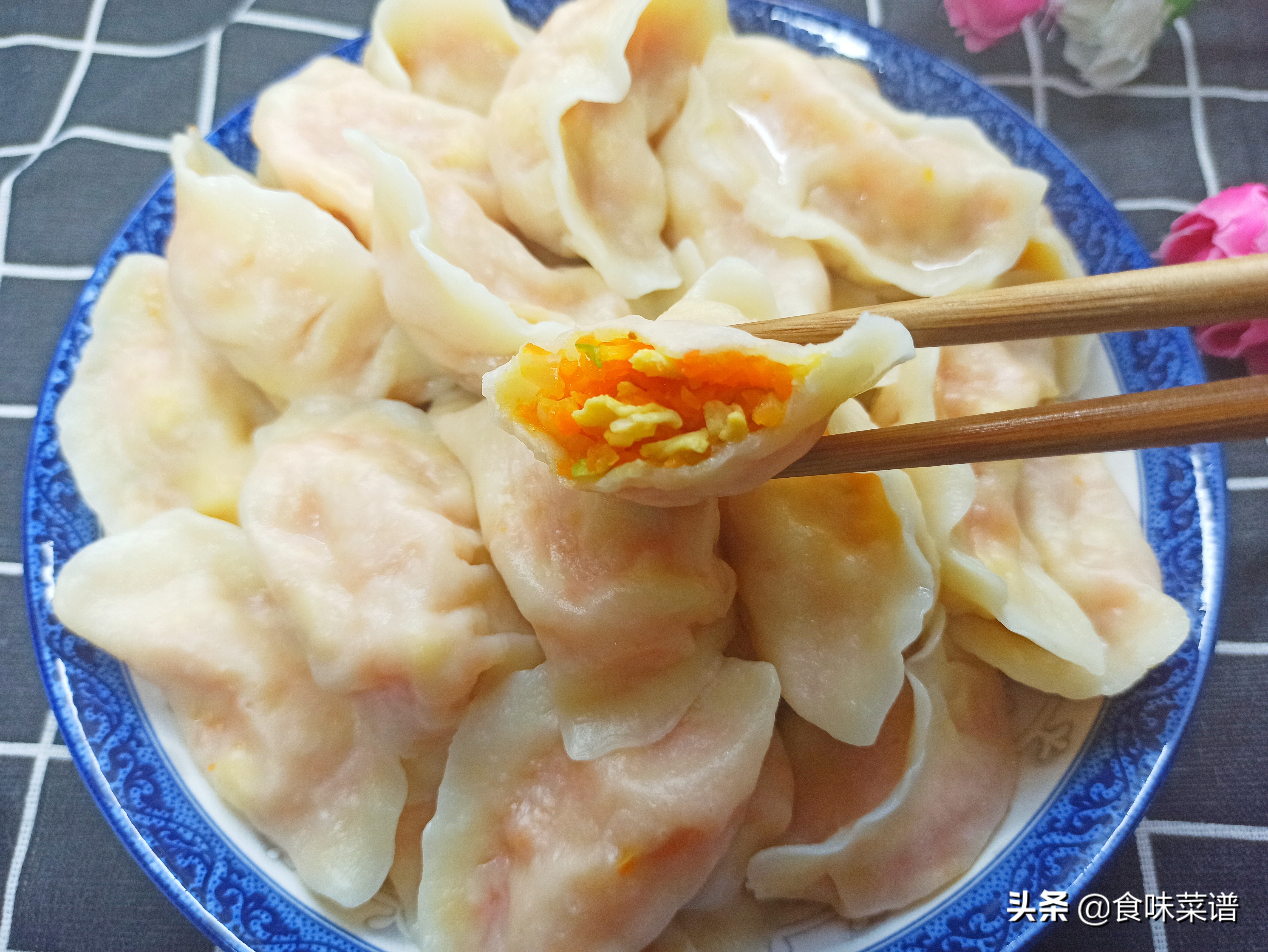 胡萝卜包饺子，营养美味又解馋，还能增强免疫力，一次3盘不够吃