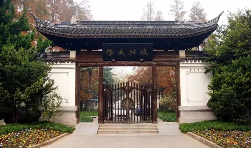 适合“文科生”报考的好大学，就业前景好，未来不比理科生差