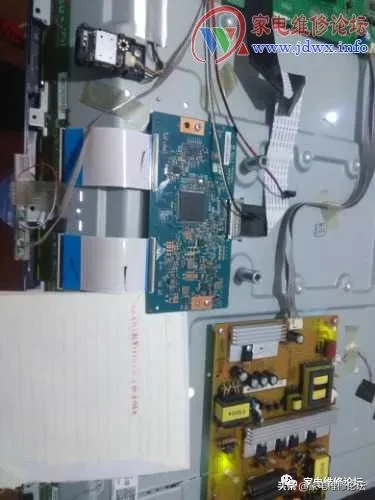 TCL液晶电视L43E5800A-UD图像重影、上下抖动检修