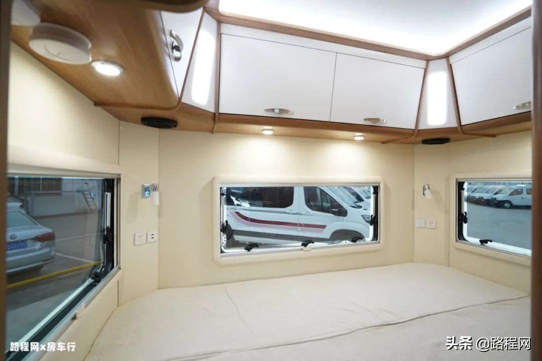 5.27上海房车展:上汽大通MAXUS全系房车合辑，原厂车型，品质优良