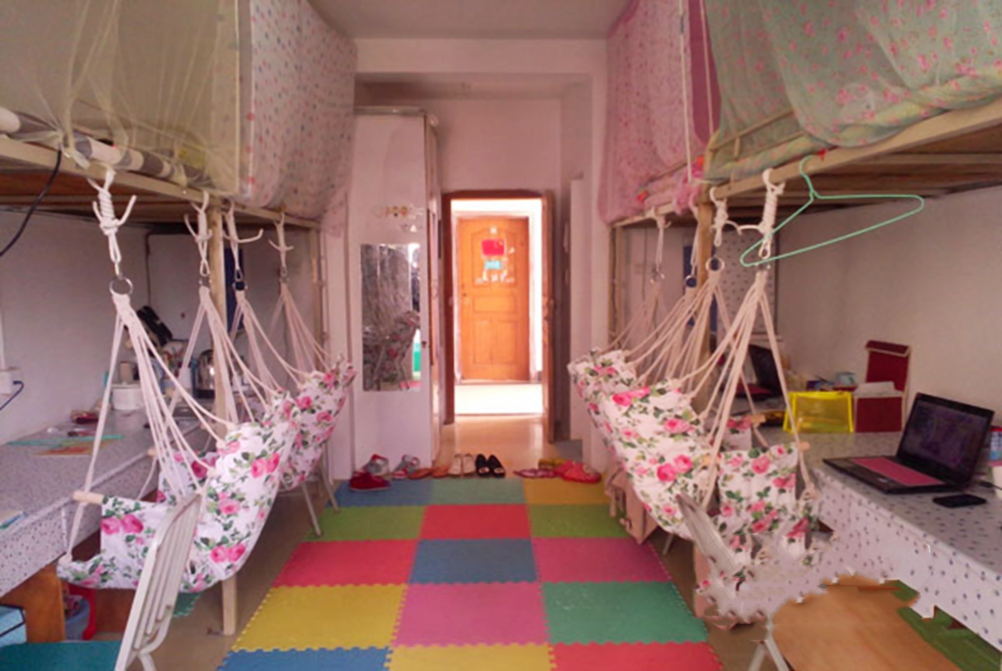 我国宿舍“很耀眼”的8所大学，堪称豪华版寝室，能住上很幸福