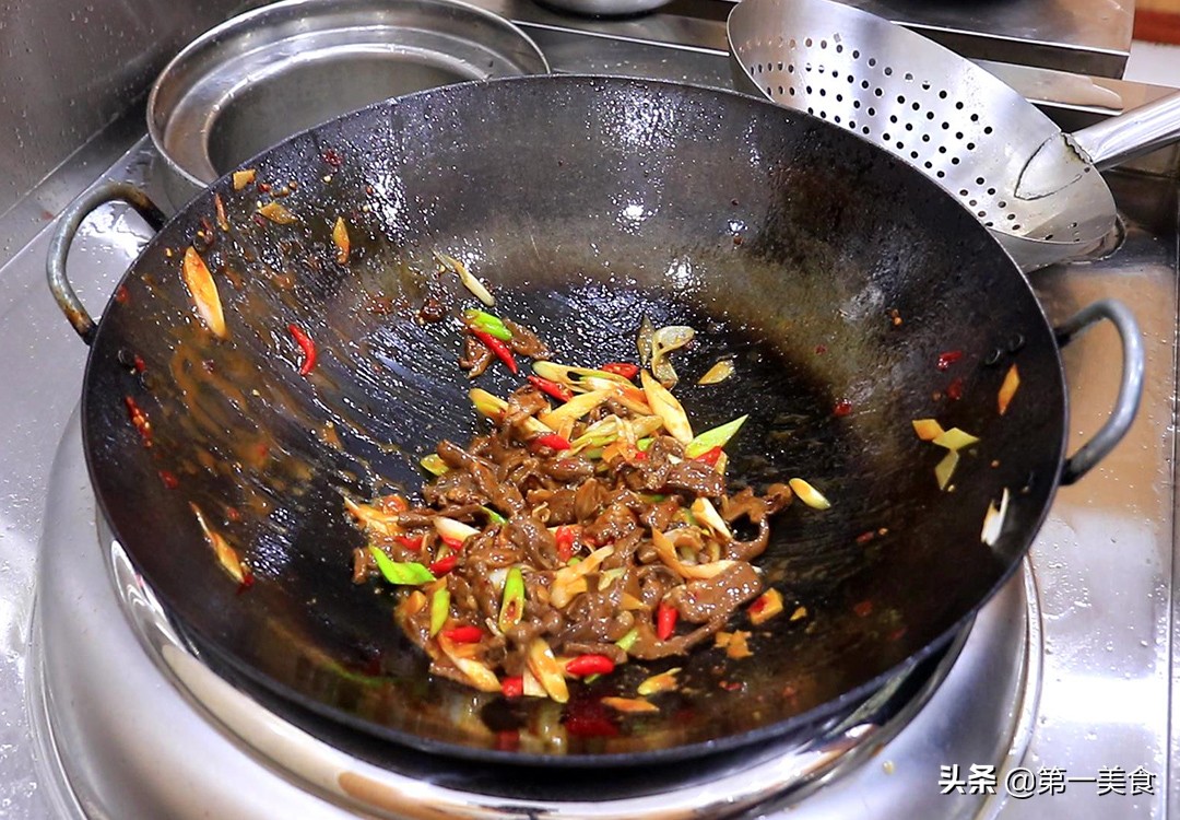 图片[8]-【爆炒猪心】做法步骤图 难怪有腥味 厨师长教你正确做法-起舞食谱网