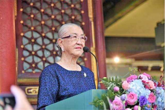 中共元老耿飚：后代子女今何在？3个儿女，无人从政