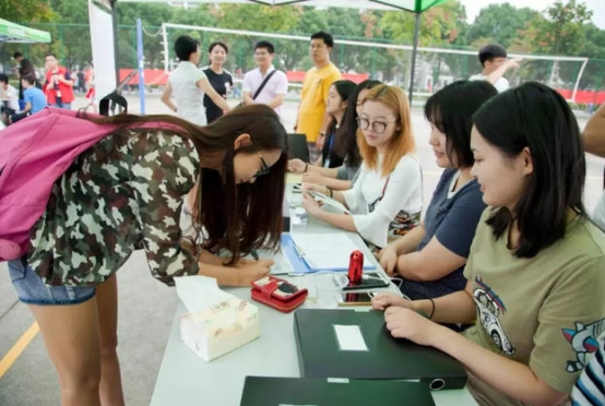 一本学校（3所二本院校升级为）