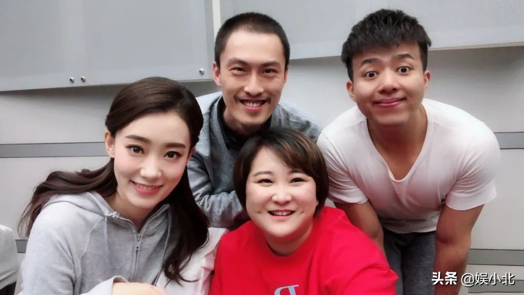 贾玲何止“救”了张小斐，她手下的四员大将，哪个没被生活毒打？