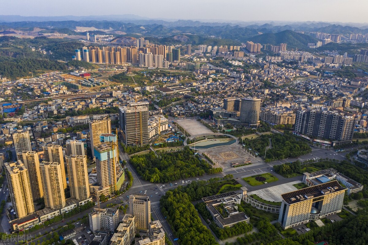 湖南省湘西土家族苗族自治州—2所高校信息