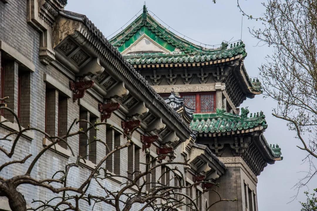 走出83位杰出政要、45位书记校长、5位影视明星，北京这所大学“红”了！