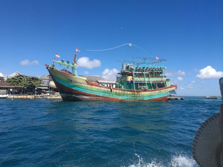 巴厘島風情,世界最美金巴蘭海灘完美日落,海底漫步,海上降落傘