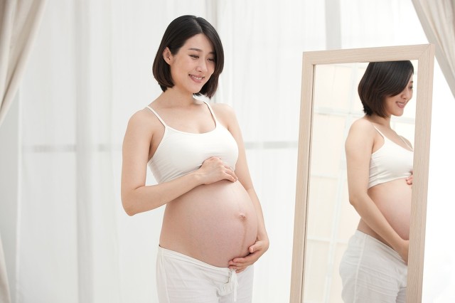 孕妇肚子凉凉的就是怀男孩吗？别当真，这三个原因才是真相