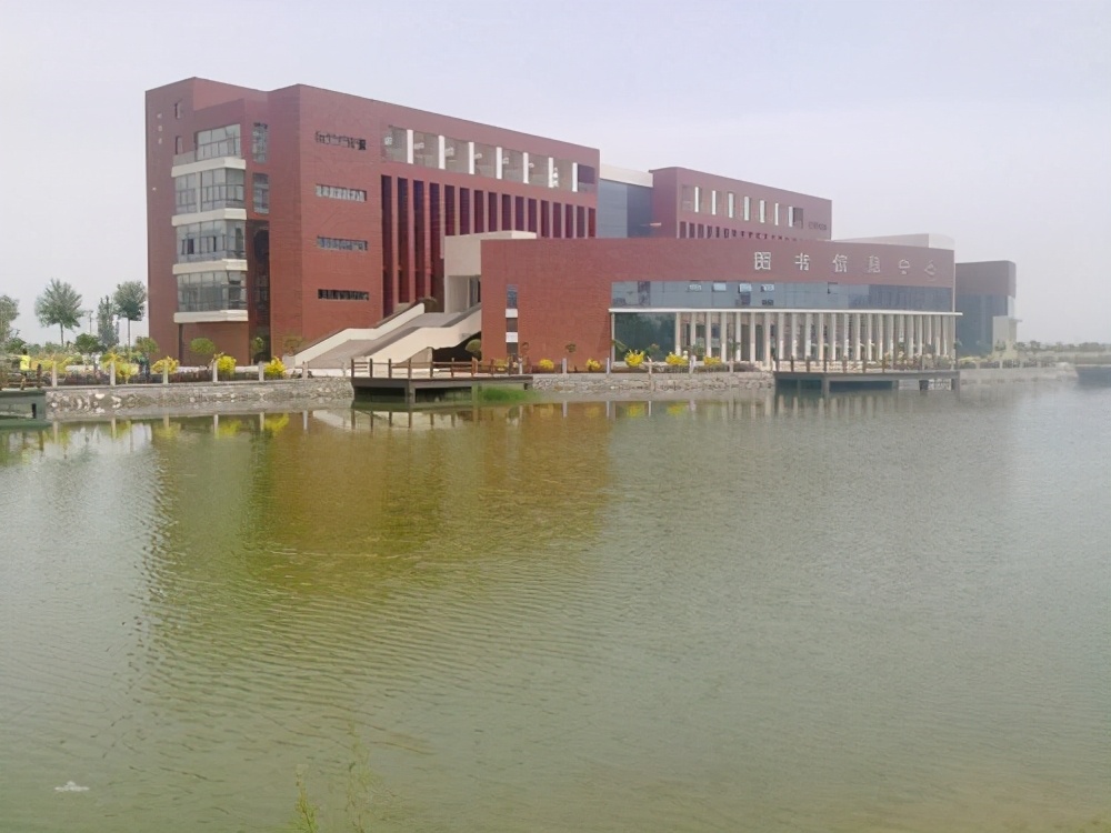 浙江迎来两校合并？官方已有明确回应，网友：校名容易被友军误伤