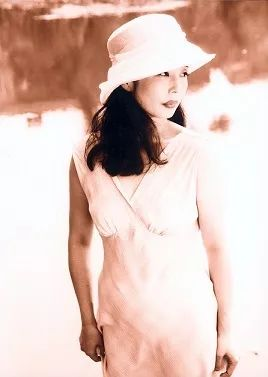 严歌苓《审丑》：丑就是丑，再怎么审都成不了美