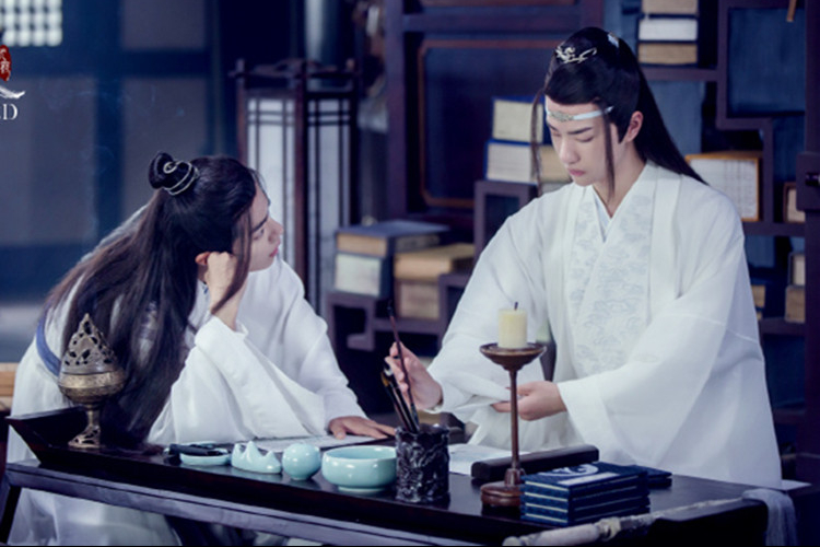 作者出事作品也要背锅？墨香铜臭翻车后，网红要求下架《陈情令》