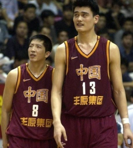 胡卫东为什么没加盟nba(胡卫东当年堪称中国乔丹，没去NBA打球太遗憾，他现在过得怎样？)