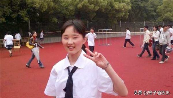 浙江女学霸770分摘状元，数学满分，好成绩背后是好习惯的坚持