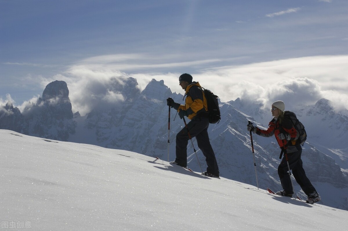 中专毕业意味着前途暗淡？人生的关键不在于学历，而在于选择