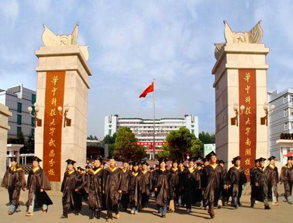 考生分数低怎么办，这些实力强劲的三本院校，师资雄厚前景广阔