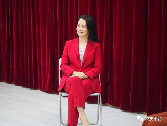 新华社记者、东方卫视主持人、凤凰卫视评论员…他们都出自上海这所高校！