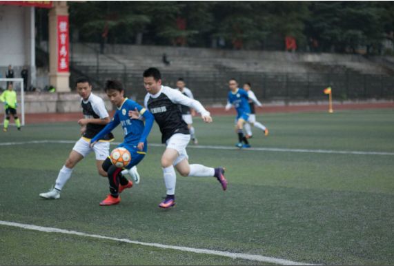 早已拿奖项手软(在国宝历史文物里读大学，湖南男神学霸各类奖项拿到手软，成功保研985)