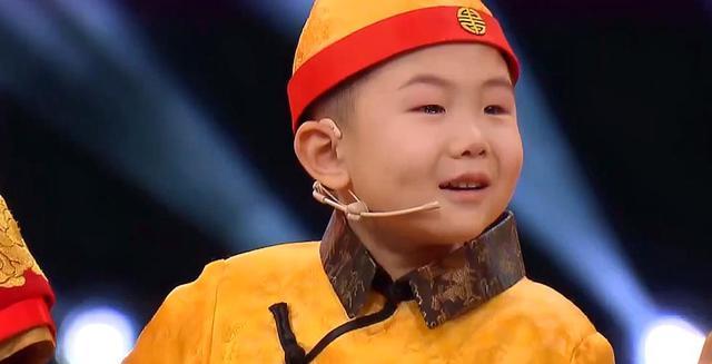 3歲走紅5歲登上春晚！ 被父母當成搖錢樹壓榨，張峻豪如今怎麼樣了
