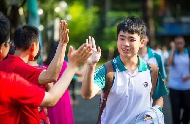 高考考不上本科怎么办？浙江6所专科学校值得考虑，尤其是第三所