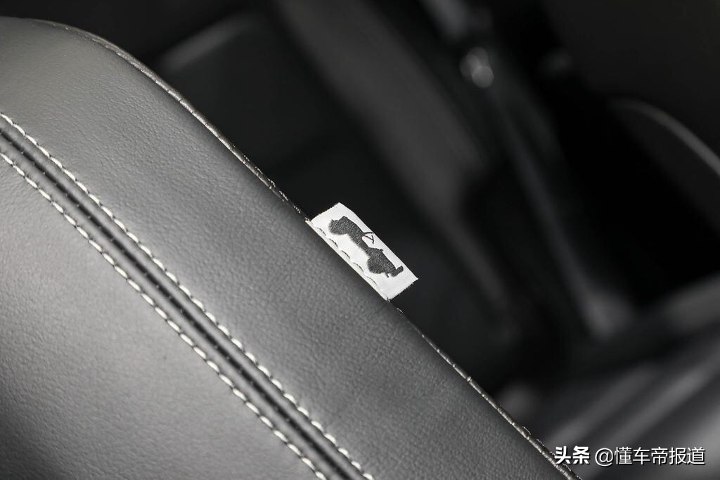 新车｜本代将终结？售58.49万，解析Jeep大切诺基纪念版