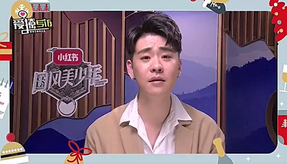 甜炸啦！邓伦、鞠婧祎圣诞节超甜表白，还不快来接收……
