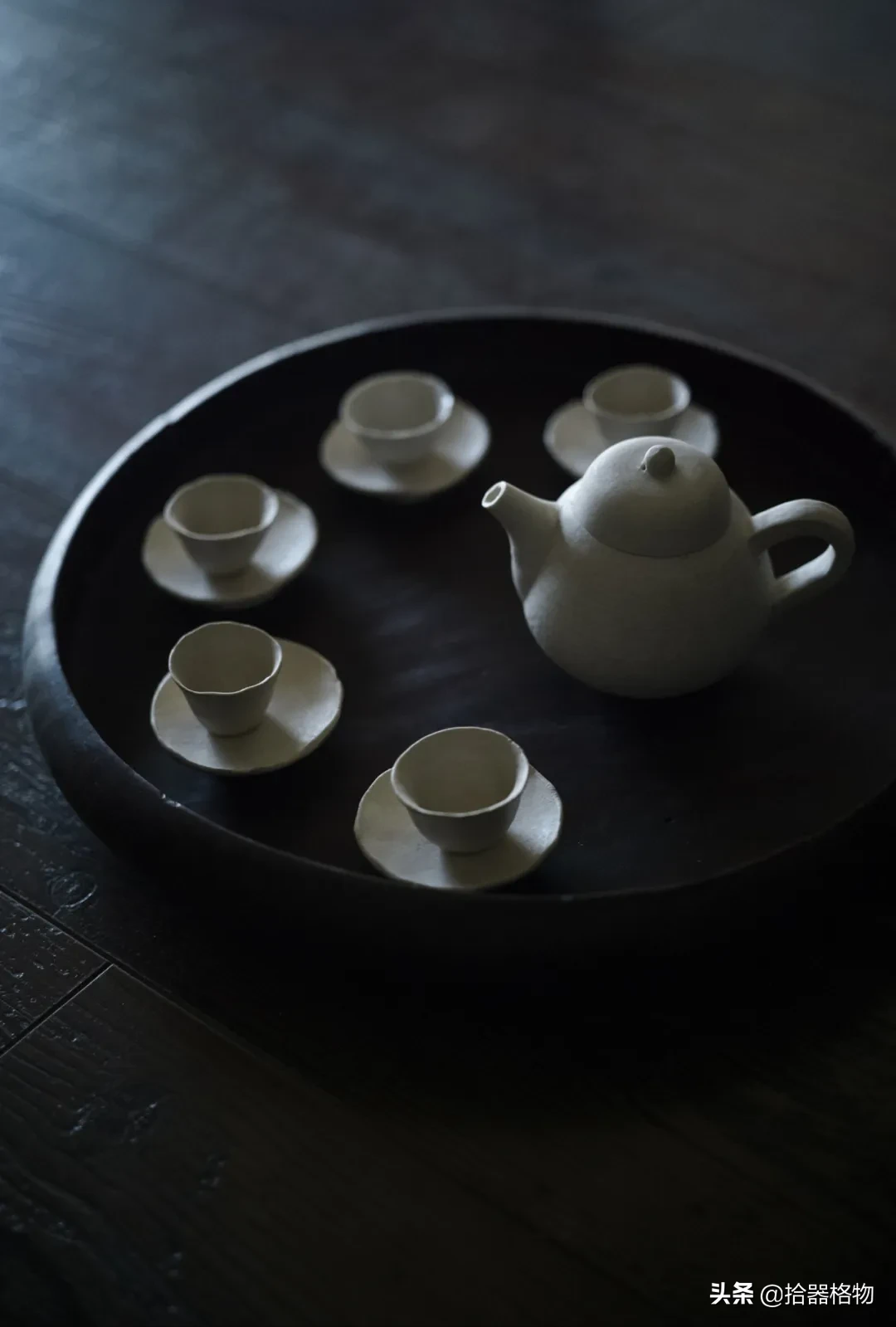 茶室 ： 虚 空 之 所