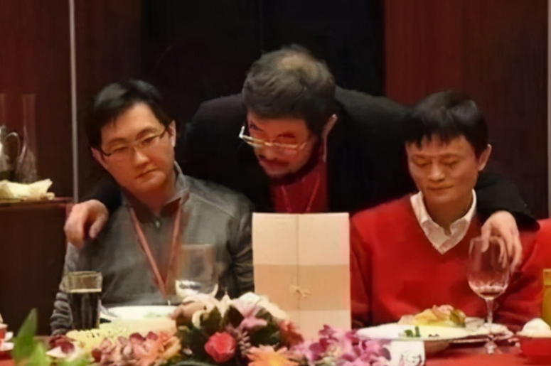 "小灵通之父"吴鹰:年利润曾突破25亿美元,江湖地位从未动摇