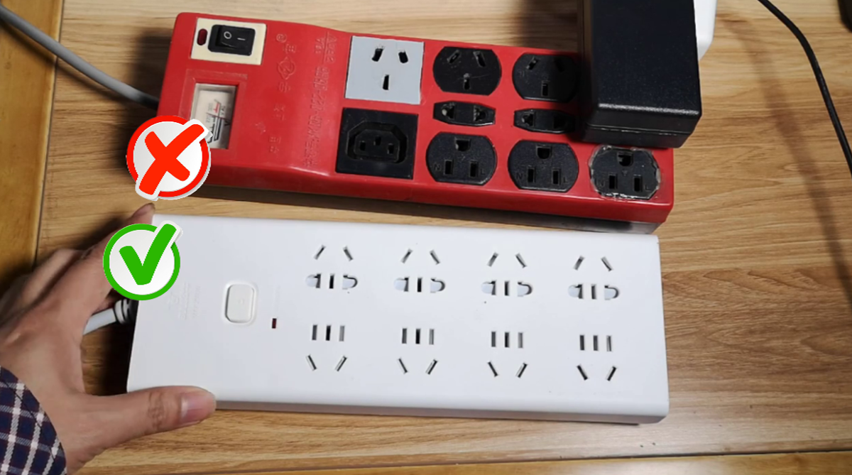 实用的“万能插座”，为何被国家禁止使用？看看它的危害就明白了