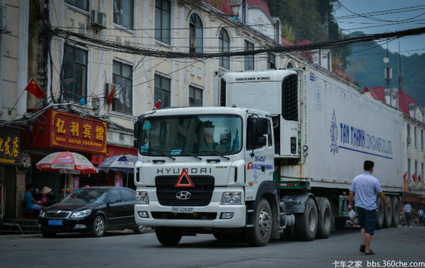 号称万国汽车博览，看看越南都在用什么卡车？