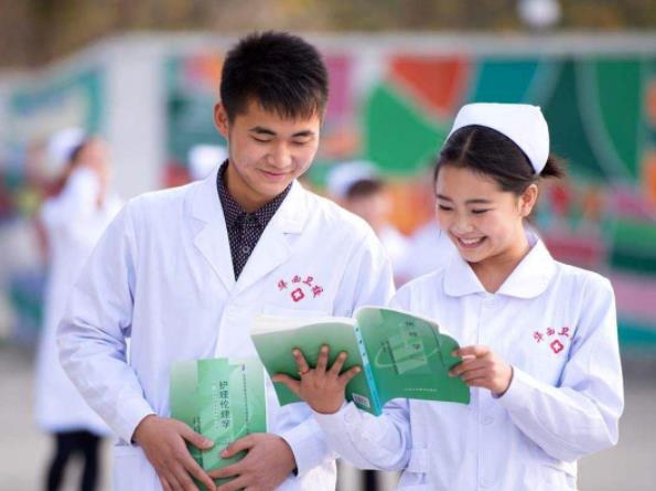 医学影像学专业大学排名（医学专业就业前景排名爆冷）