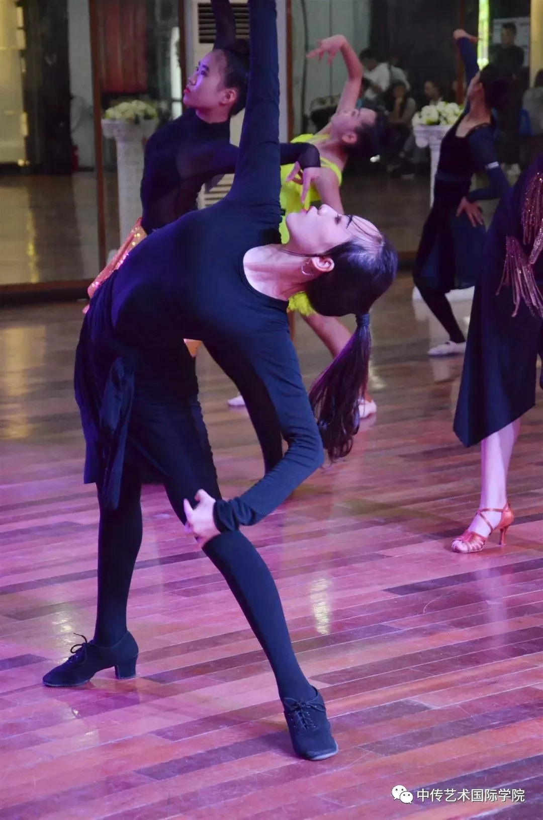 2020年中传艺术国际学院招生公告