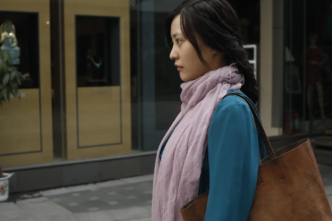 《浮城谜事》︱"漂浮"的城市秘密