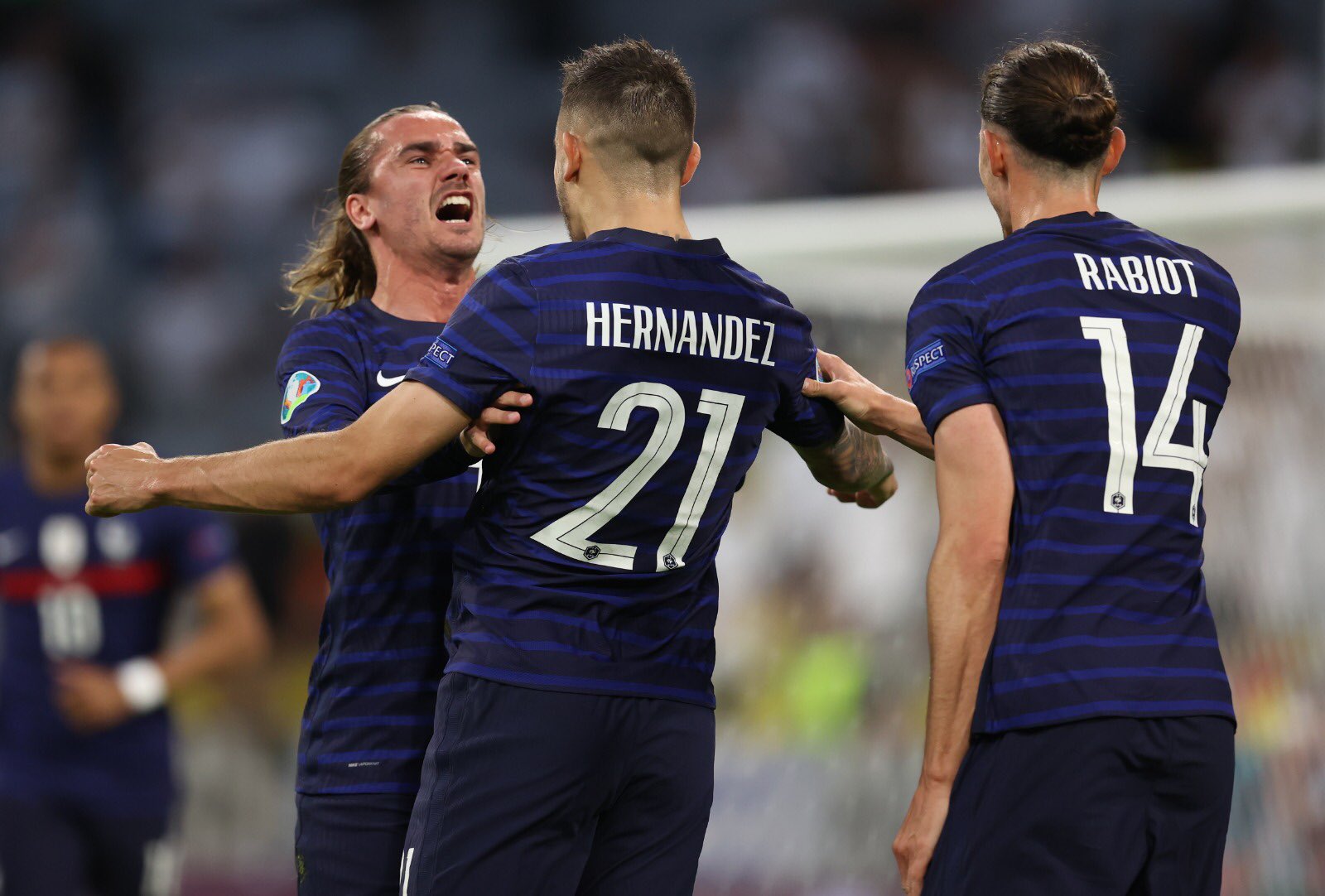 1-0！120亿欧洲杯冠军对决：法国迎队史级胜利，德国却创历史耻辱