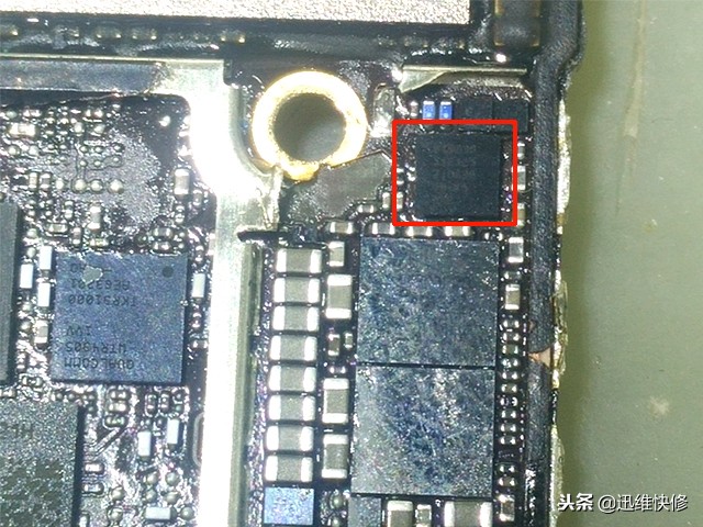 iPhone7显示无SIM卡，手机不能接打电话，更换卡槽后信号瞬间满格