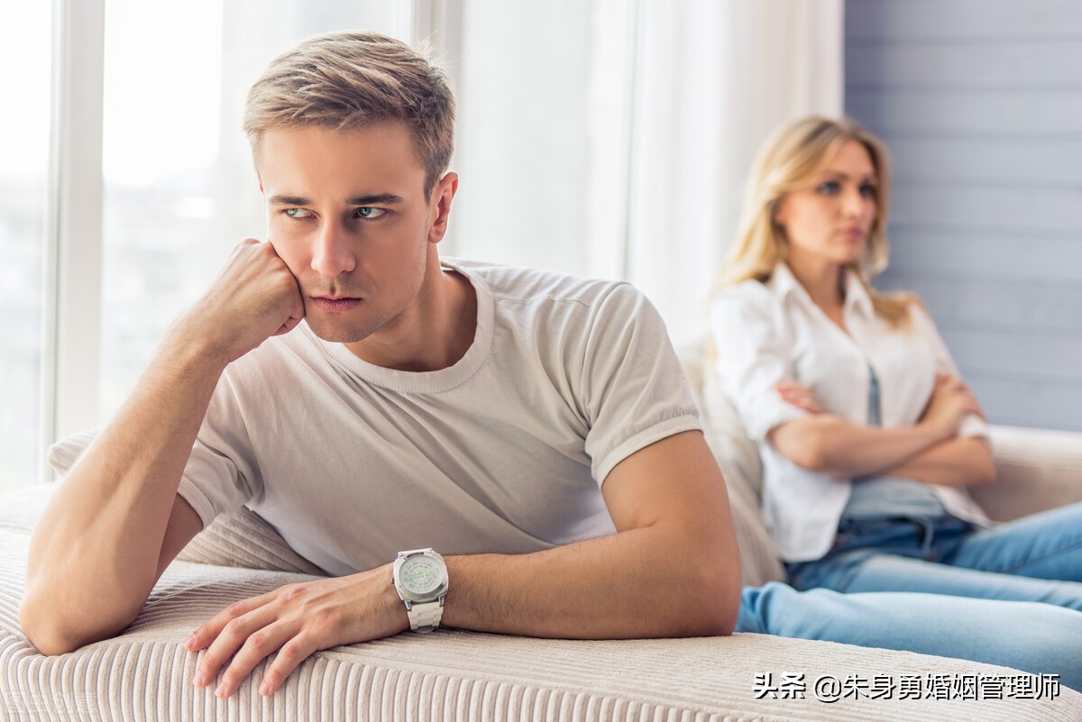 老公背叛家庭的危害有多大？女人们转给你老公看看