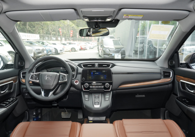 还是本田有诚意，CRV跌至15.97万，比丰田、日产厚道，要啥荣放、奇骏